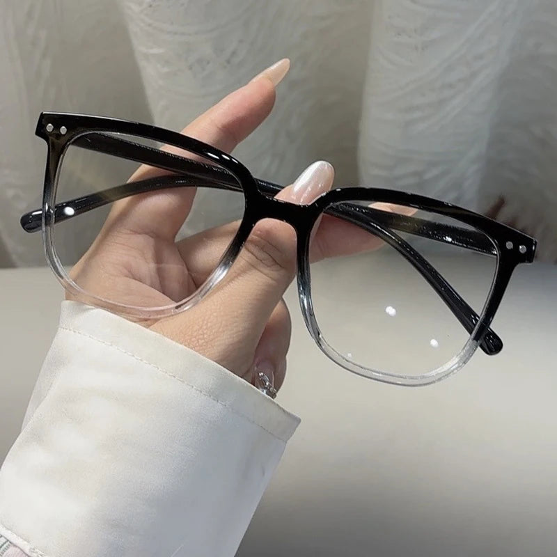 משקפי אור כחול RETINA LINE | מסגרת מרובעת במראה רטרו